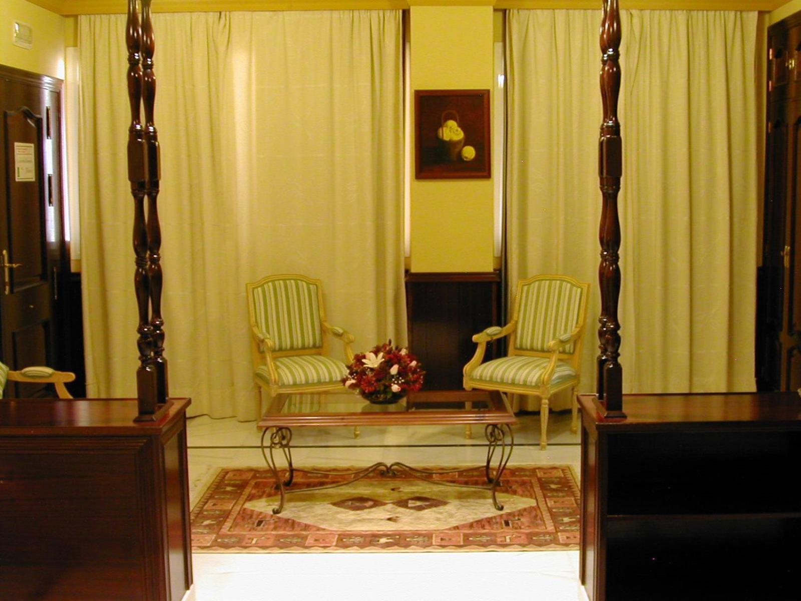 Hotel Las Acacias Puente Genil Bagian luar foto